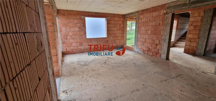 Casă de vânzare 4 camere zona Valea Popii