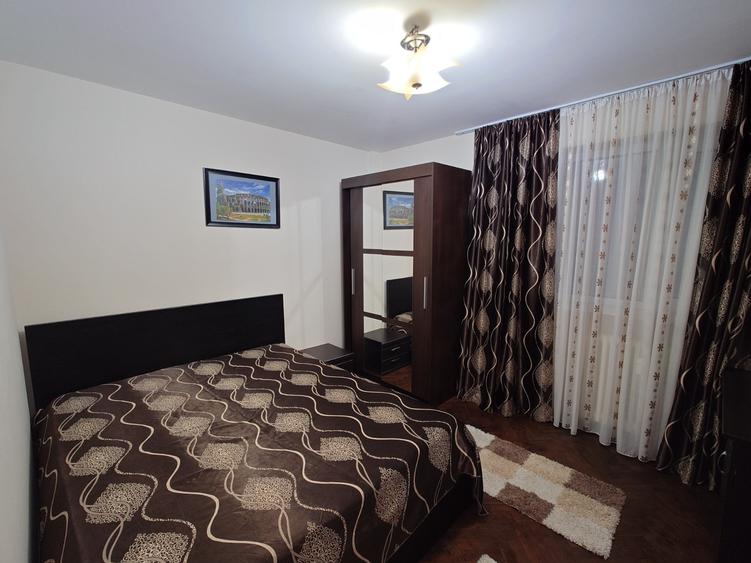 APARTAMENT 3 CAMERE DE INCHIRIAT UNIVERSITATE - COLTEA