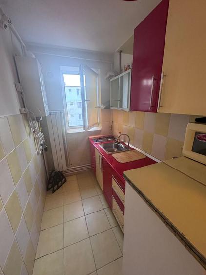 Ap 2 camere de închiriat – central, Mareșal Foch