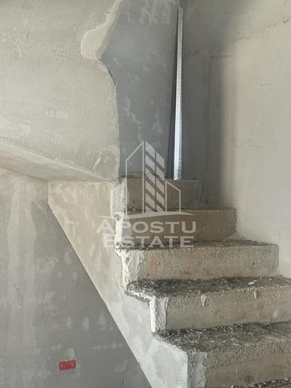 Duplex cu 4 camere si 2 bai in Mosnita Noua