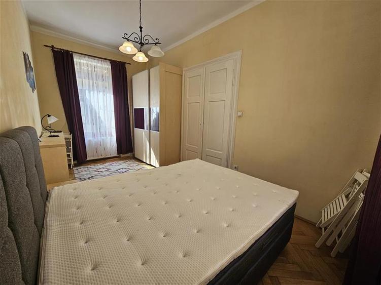 Apartament deosebit cu 2 camere de inchiriat in Centrul Istoric Brasov