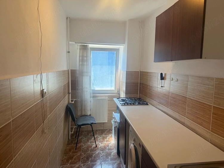 De Închiriat: Garsonieră Decomandată– Zona Tineretului
