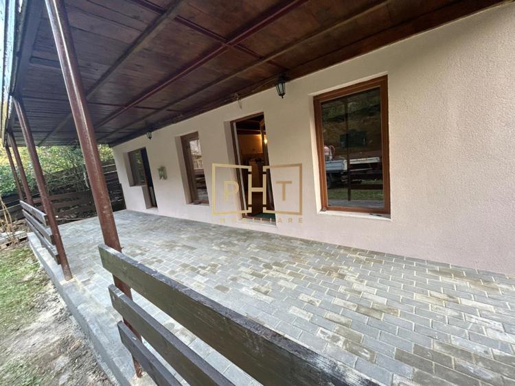 Casa de vanzare cu 5 camere, 120 mp utili, Lacul Tarnita!