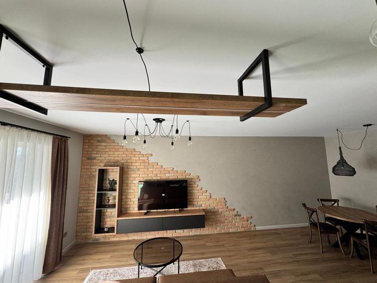 Apartament modern de închiriat