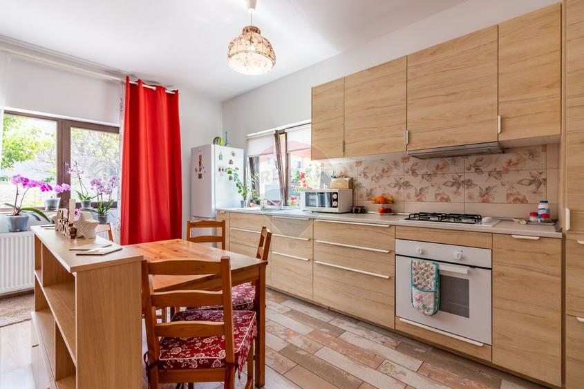 Duplex complet mobilat | Mutare imediată | Curte proprie 227 mp