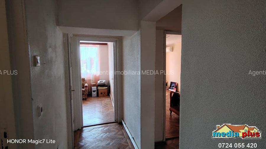 Apartament 3 camere decomandat, vedere bilaterală – Țiglina II - 8