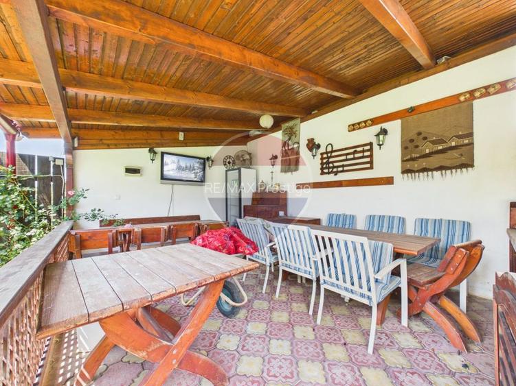 Vilă 10 camere + spațiu comercial | teren 1.300 mp | Otopeni 23 August
