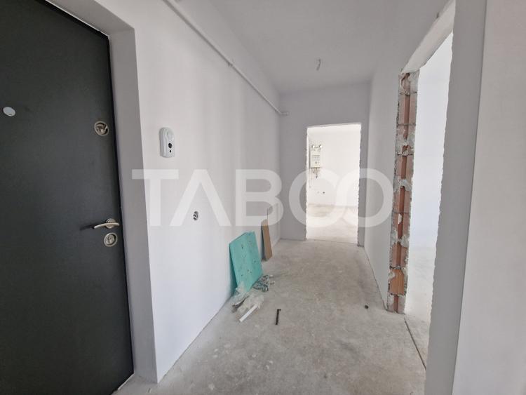 Apartament 66 mpu 3 camere balcon 21 mp si parcare Doamna Stanca