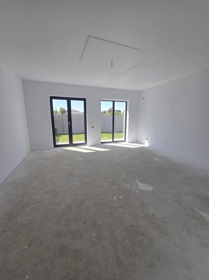 Duplex Premium-Bragadiru la limita cu Sector 5-Teren 270 mp
