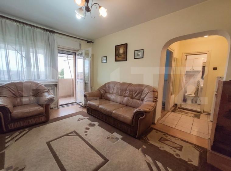 Apartament cu 3 camere, 90 mp, zona 14 Mai
