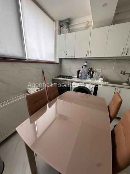 Apartament 4 camere de Vanzare Bragadiru ( zona foarte buna )