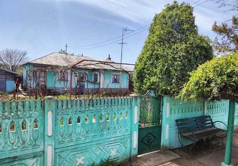 Casă de vânzare în comuna Perișor, județul Dolj