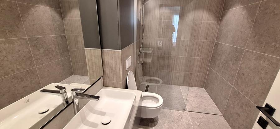 Apartament tip Penthouse de lux cu 3 camere – zona linistita, Buna Ziua