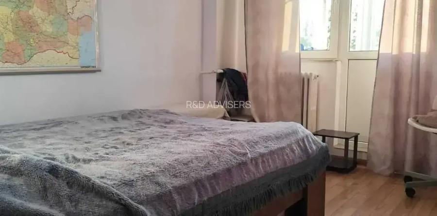 RAHOVA MARGEANULUI 4 CAMERE ETAJ 3/10 BLOC 1986 - 5