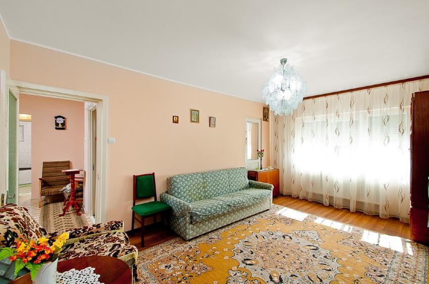Vand apartament 2 camere, decomandat, in Galati , IC Frimu