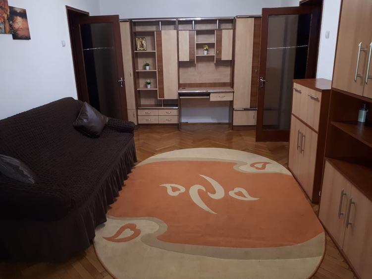 Apartament 2 camere etaj 1, Cantemir-Podu Ros, mutare rapida