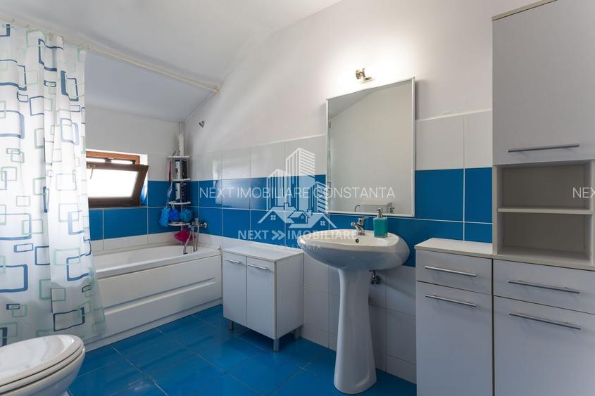Casă individuală, P+M, 120 mp utili, curte și foișor, zona Trocadero