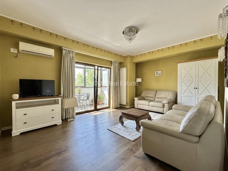 Apartament de închiriat in prima linie la mare / Faleza Nord - 3