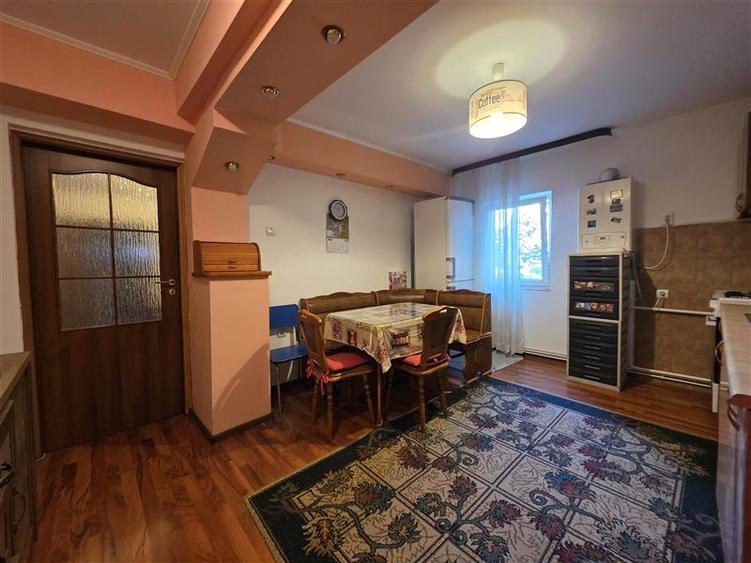 2 camere, PARTER, 57 mp, mobilat, Micro 14