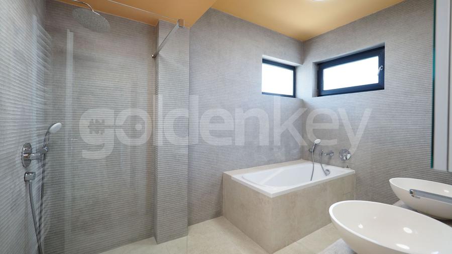 Vila moderna cu 5 camere | Paradisul Verde
