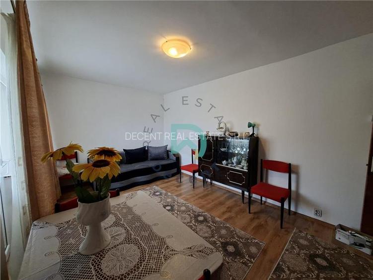 Apartament 2 camere Grivitei decomandat