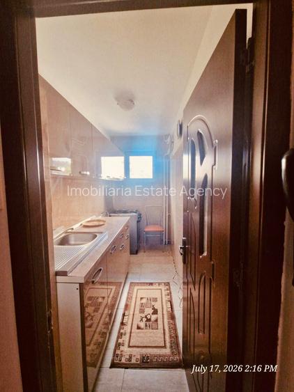 Garsoniera 1 Decembrie, 3 minute de metrou, PET-FRIENDLY,  mobilată complet - 4