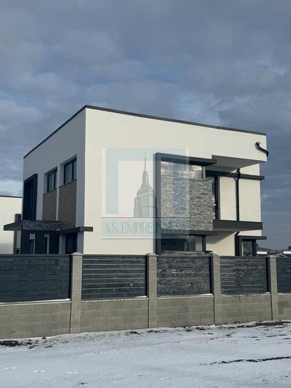 Casa 4 camere,stil Mediteranean- zona Primăverii. Sanpetru