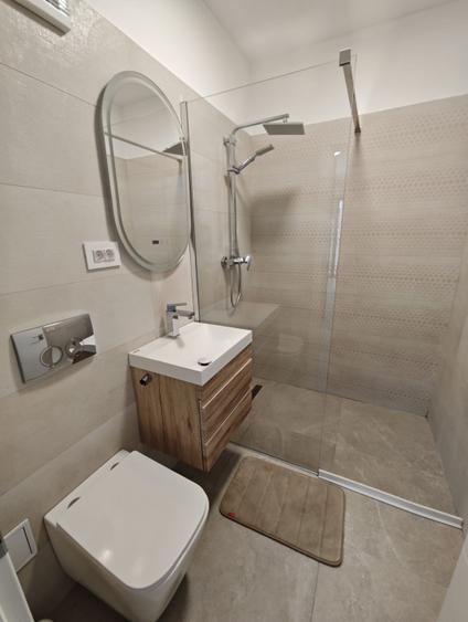 Decebal-Alba Iulia | 2 camere | Balcon | AC | Centrala proprie | Bloc nou