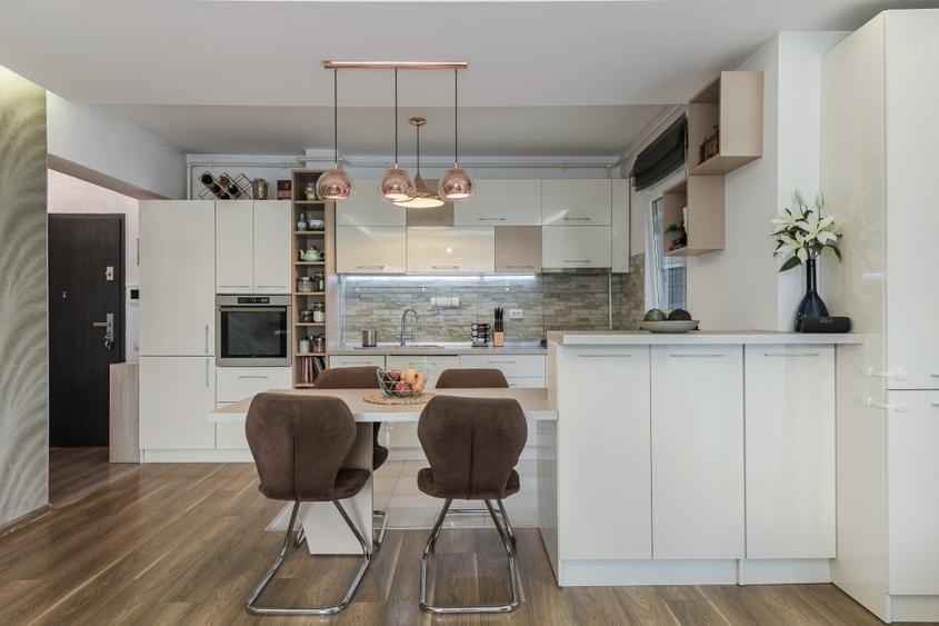 PROPRIETAR – Apartament cu 3 camere și terasă generoasă | Buna Ziua - Bonjour