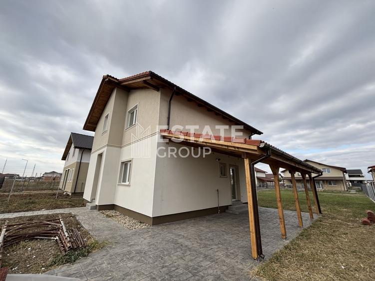 Casa individuala cu 5 camere in Mosnita Noua zona castel comision 0%