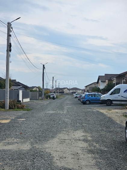 Duplex P+E in Mosnita despartit prin garaj - 3
