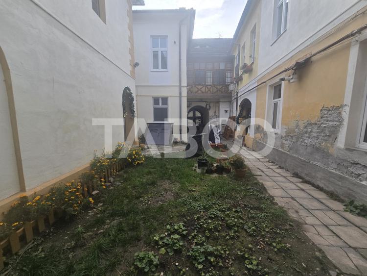 Apartament de vanzare 3 camere 2 bai Centrul Istoric Sibiu Comision 0