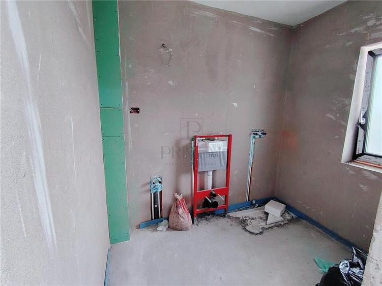 DUPLEX CU 5 CAMERE - BUCATARIE INCHISA - PERSONALIZARE INTERIOARA