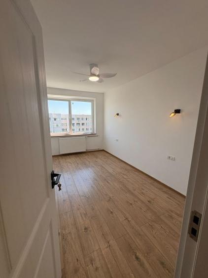 Apartament 2 camere-decomandat-zona Titan