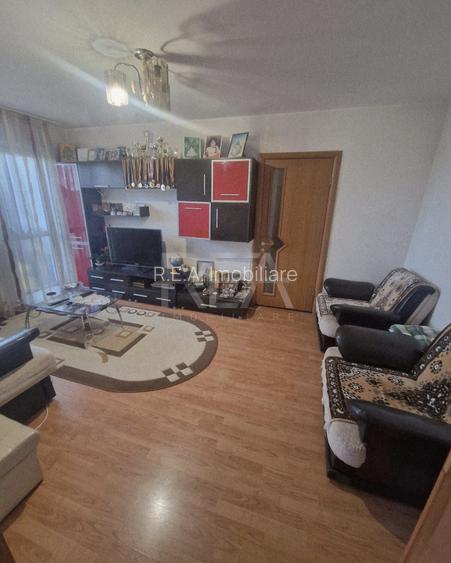 2 camere, et 6/10, 51mp-Drumul Taberei-metrou Raul Doamnei - 2
