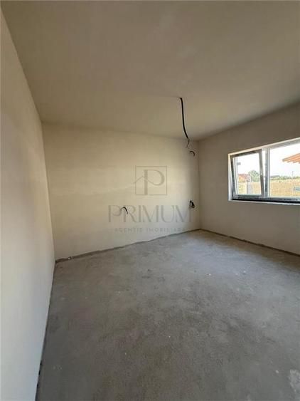 Duplex pe parter - posibilitate alegere finisaje - zona buna