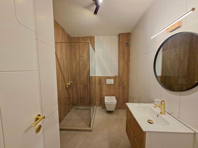 Apartament premium la cheie 3 camere balcon 7 mp si boxa pe Dna Stanca