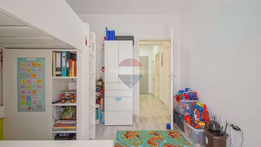 Apartament 3 camere Maurer Tractorul Balcon generos, Parcare și Boxă - 9