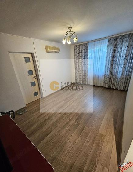 3 Camere Decomandat | Etajul 1/4 |  60MP | Decomandat |