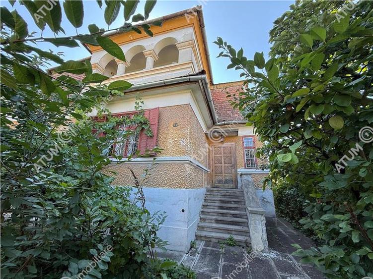 Casa individuala de vanzare in Sibiu 1000 mp teren zona Blv Victoriei
