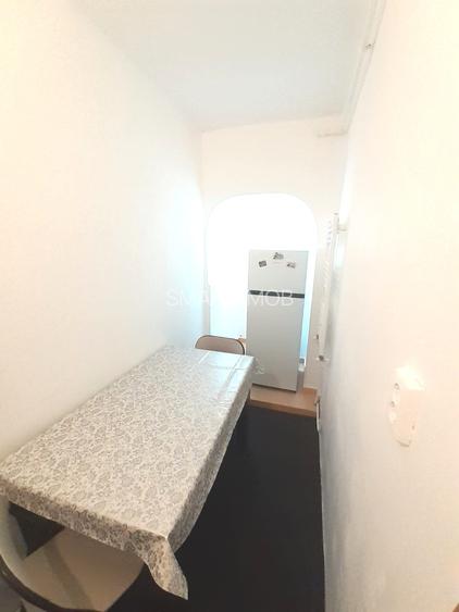 Garsoniera 27mp Bradet finisata mobilata utilata 46.000eur neg - 3