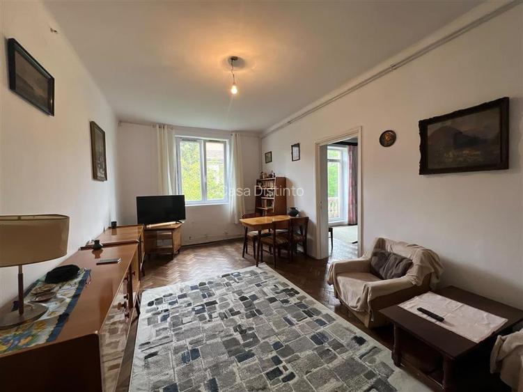 Apartament cu 3 camere si doua bai Zona N. Iorga - 4