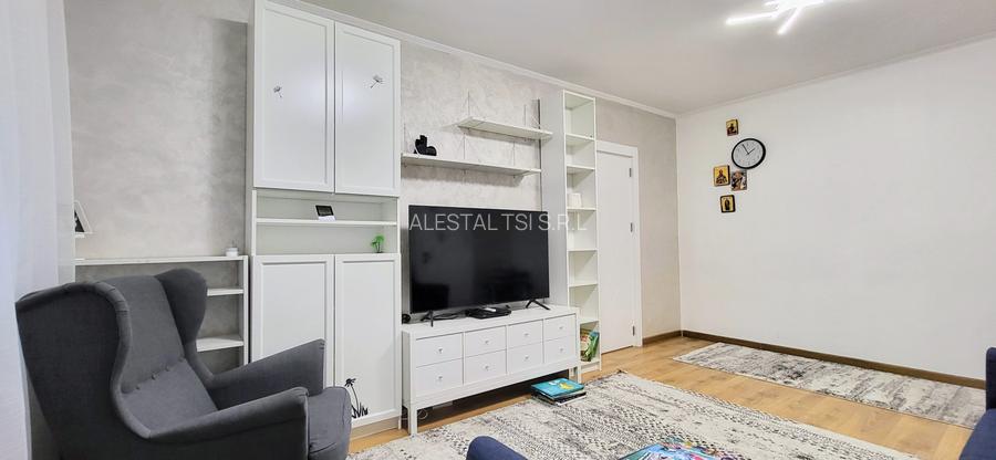 3 camere Titan- Prima inchiriere - posibilitate parcare - 4