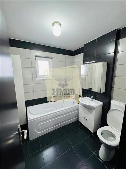 Casa cu 4 camere 120mpu in Sura Mare