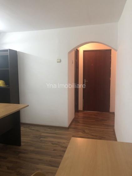 Ofer inchiriere birou 22 mp, central, 175 euro cu utilitati incluse - 4
