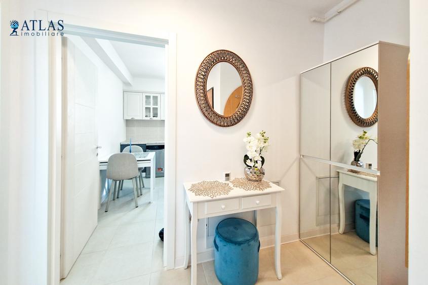 Parter in bloc tip vila, 65 mp.,Uno Residence, parcare, boxa, amenajat cu stil.