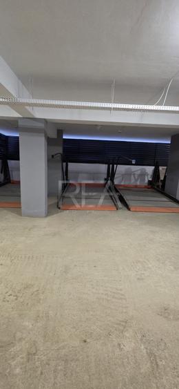 2 camere Titan decomandat, centrală, an 2025, 51 mp