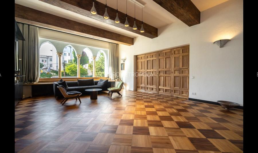 Vila exclusivistă în zona Dacia - 3