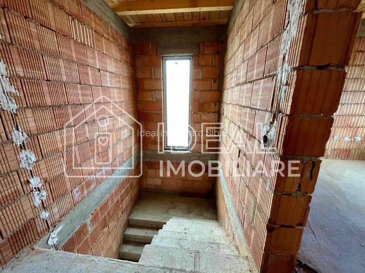 Casa individuala - 125mpu și 270mp curte | Sura Mica - 15