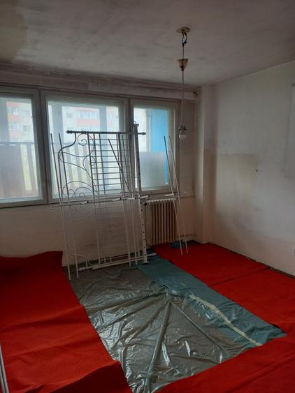 Ștefan cel Mare Metrou, Dinamo, 55mp, semidec .necesită renovare Cash